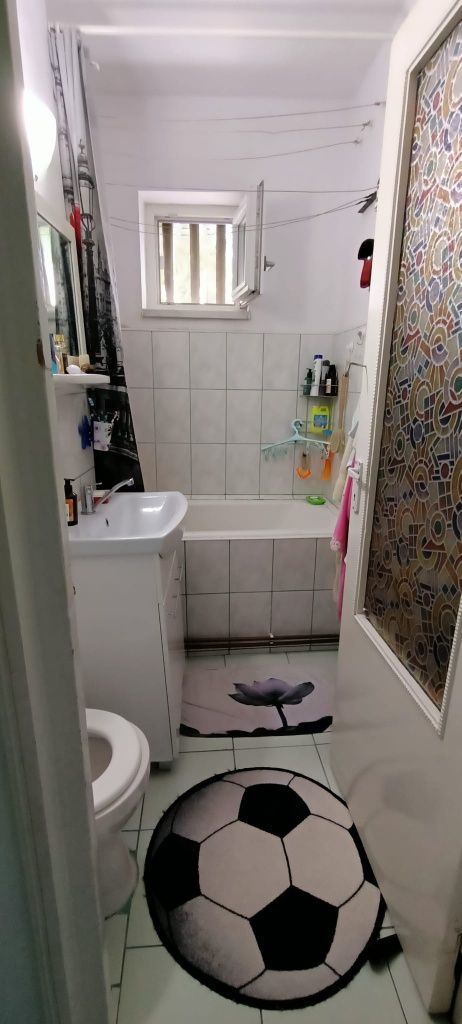 Apartament cu 2 camere, de vânzare