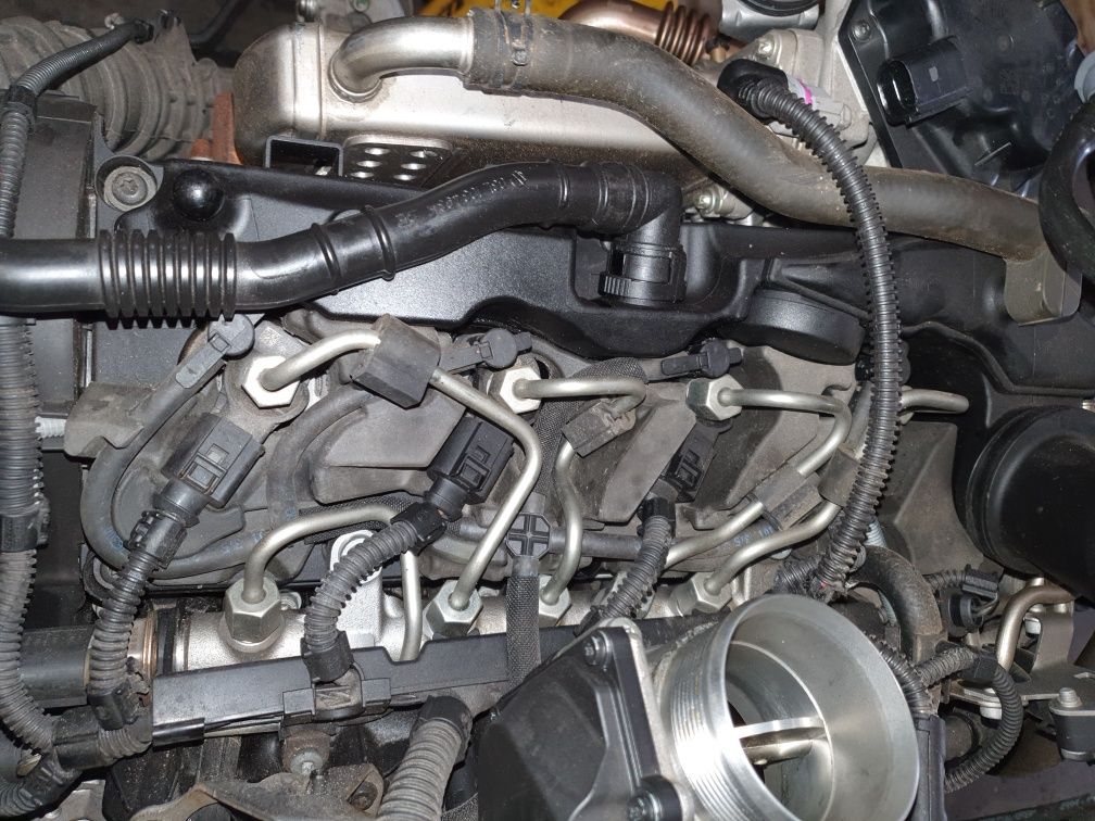 Motor VW T5, T6  2.0 tip motor CAA, 35000 km dezmembrari autoutilitare