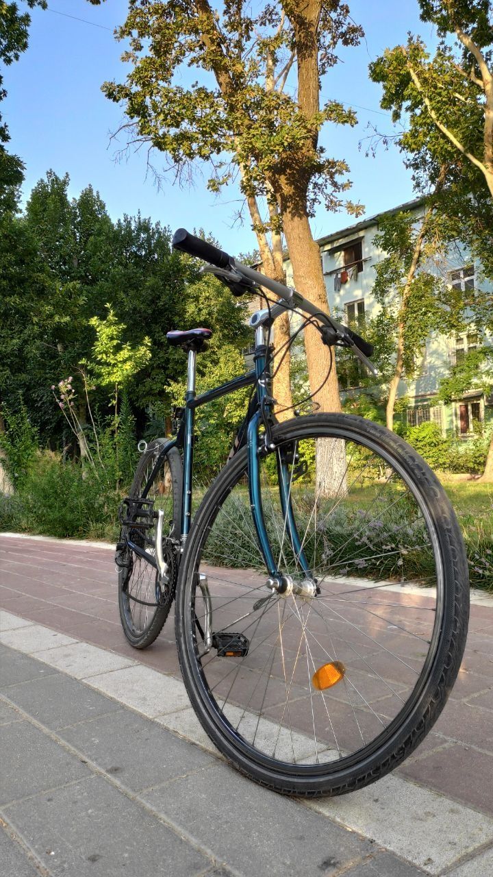 "Giant"  Тайвань. 21 скорость. 28" колеса. Рама - Chromoly