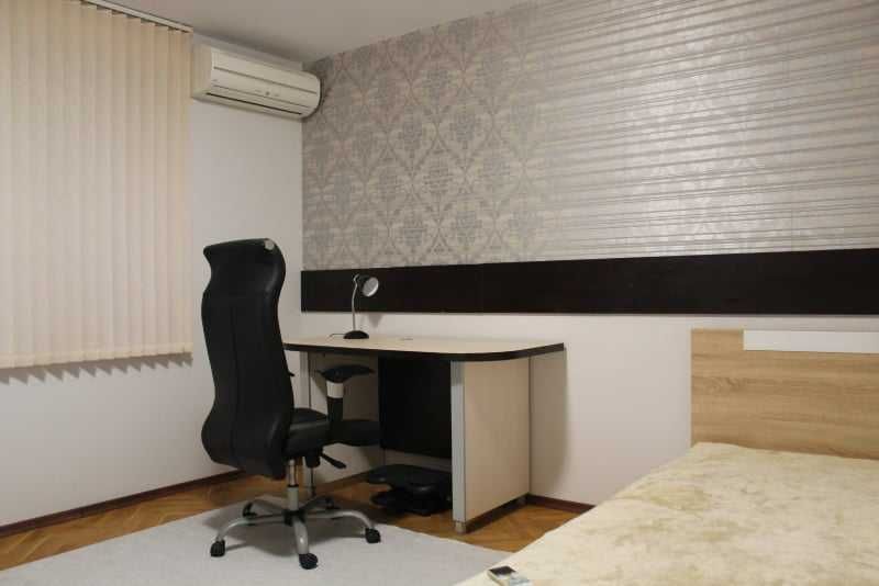 Дава се под наем Двустаен апартамент в Пловдив, Западен - 46 кв.м за 153 € - Снимка #1