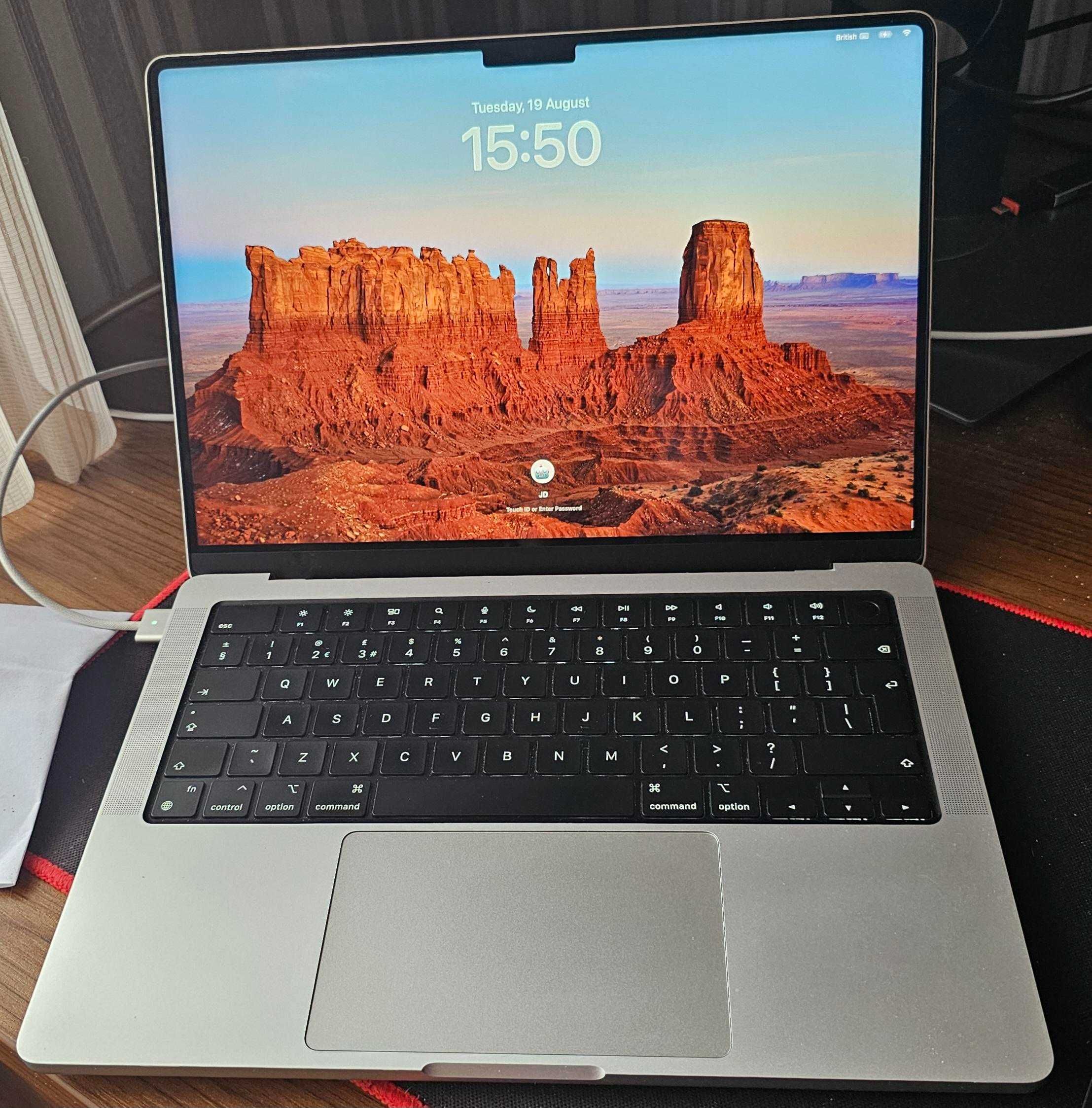 MacBook Pro 14" (A2442, 2021) – M1 Max,  64 GB RAM, 1 TB SSD
