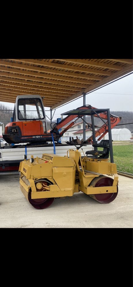 Transport utilaje grele - închiriez trailer și utilaje de construcții