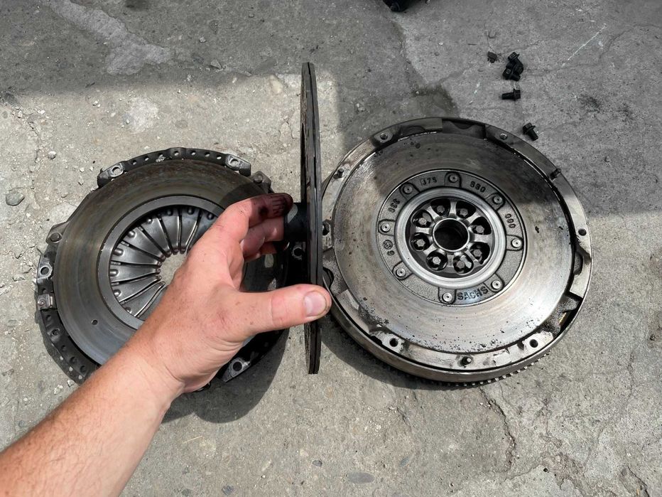 Volanta masa dubla + Kit ambreiaj Ford Galaxy / S-Max 1.8 TDCI