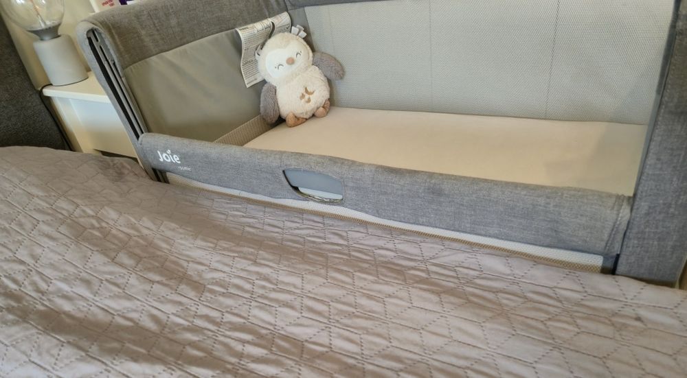 бебешка кошара next to me joie roomie