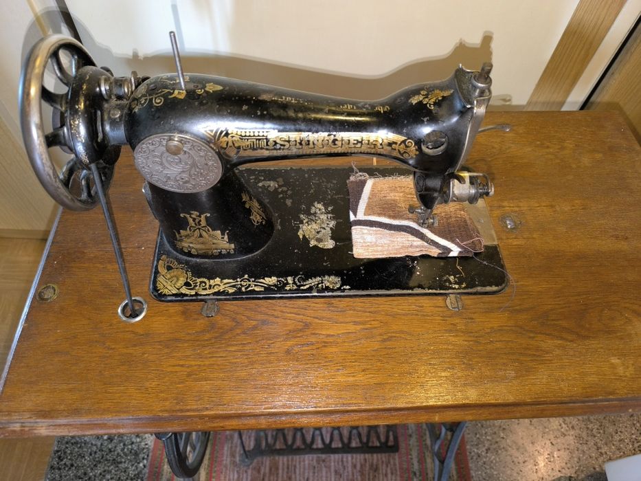 Шевна машина Singer