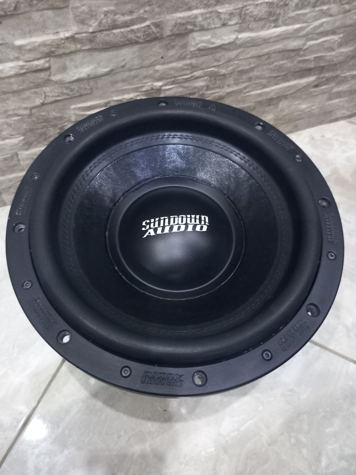 Бас Субуфер 12" Sundown U12.v1 _1500w Rms