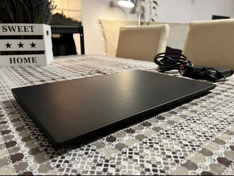 Lenovo ThinkPad P1 WorkStation / Gaming Laptop