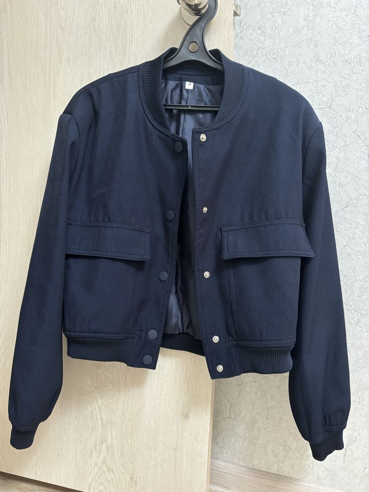 Абсолютно новый бомбер. На подобии Zara.