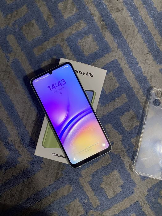 Самсунг А05 64 ГБ ПРОДАМ