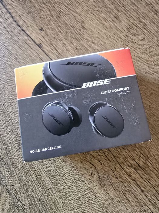 Bose Quietcomfort Earbuds cutia sigilata 

700 lei