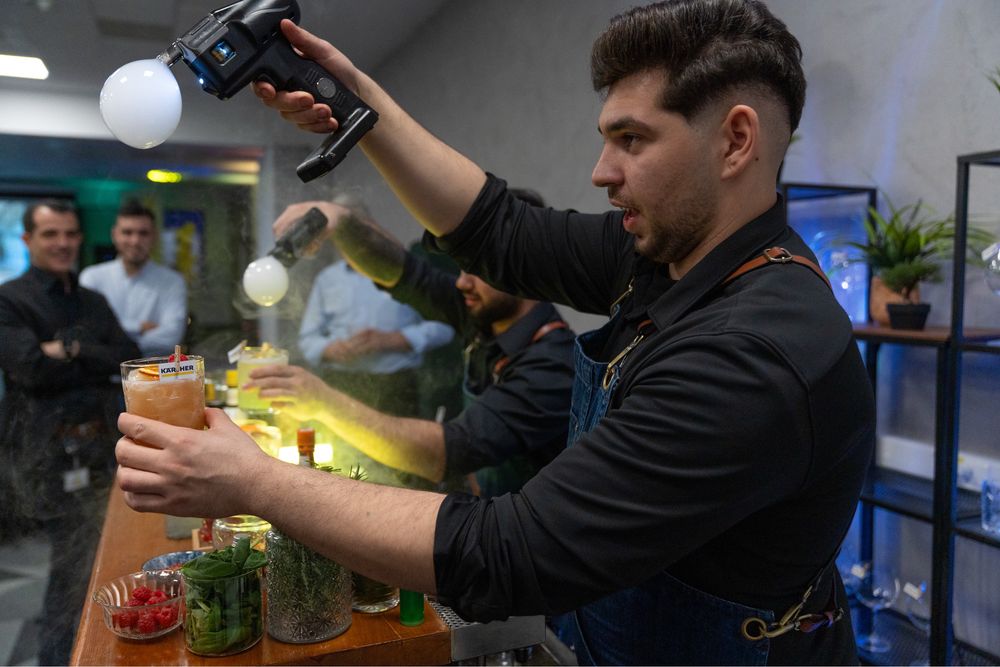 Bar Mobil / Barman / Barman Evenimente / Barista