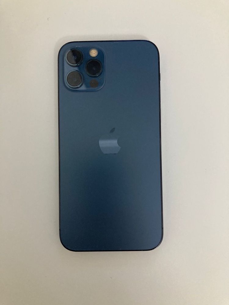 Продам iphone 12 pro