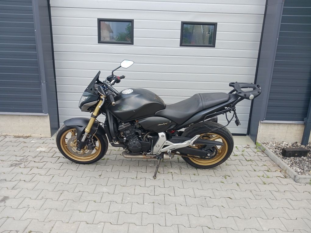 Moto M Parts Ploiesti vinde Honda Hornet 600 model 2012. INMATRICULATA