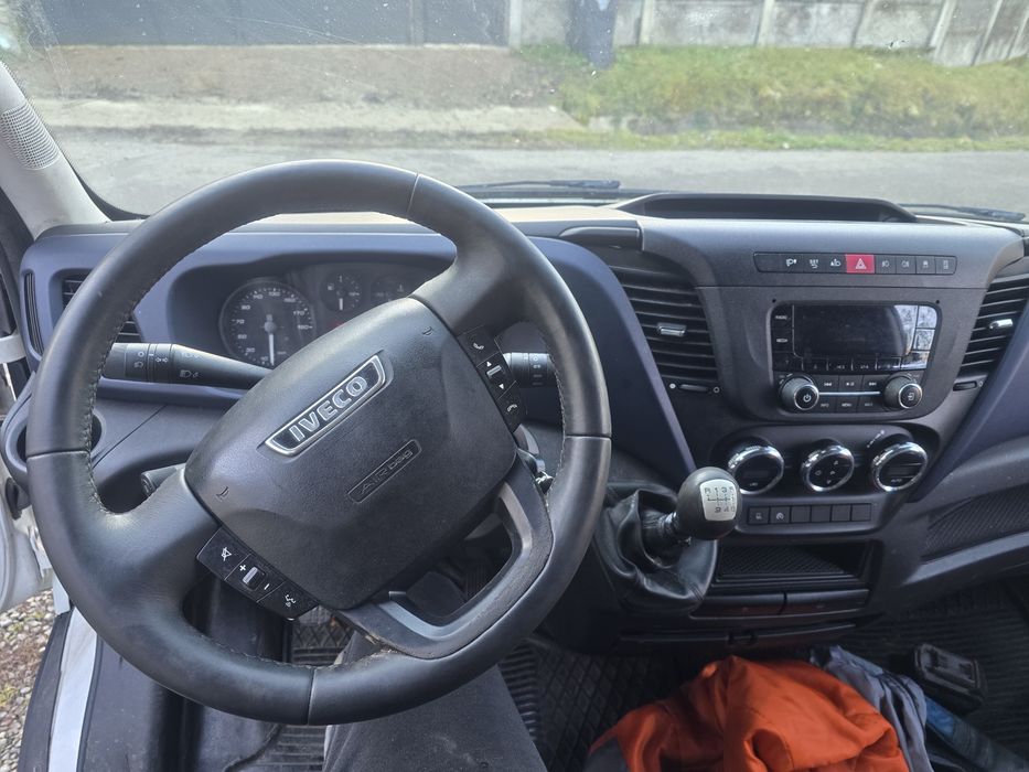 Vand iveco 50 c 18 .3500 kg