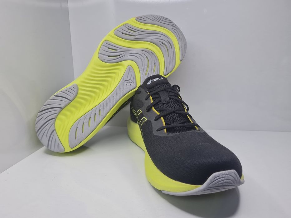 Маратонки Asics Gel - Pulse 14

Чисто нови с кутия. 

Размер 49 стелка