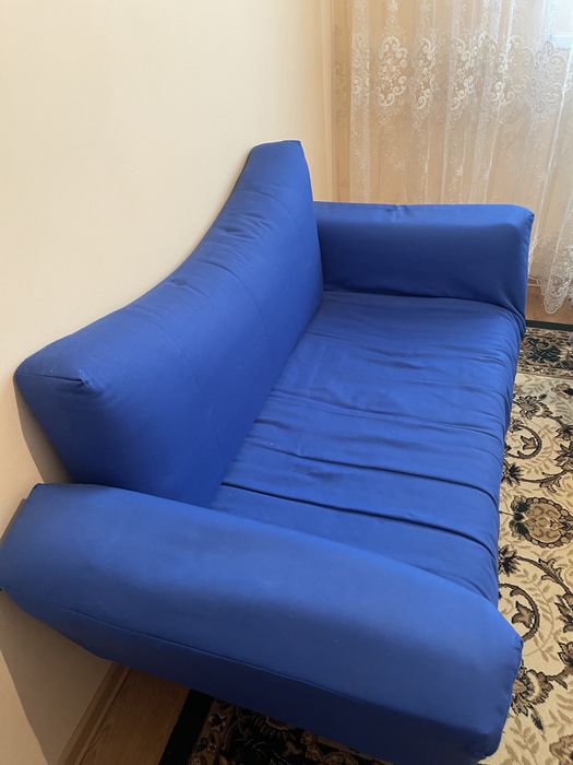 Продается Диван.