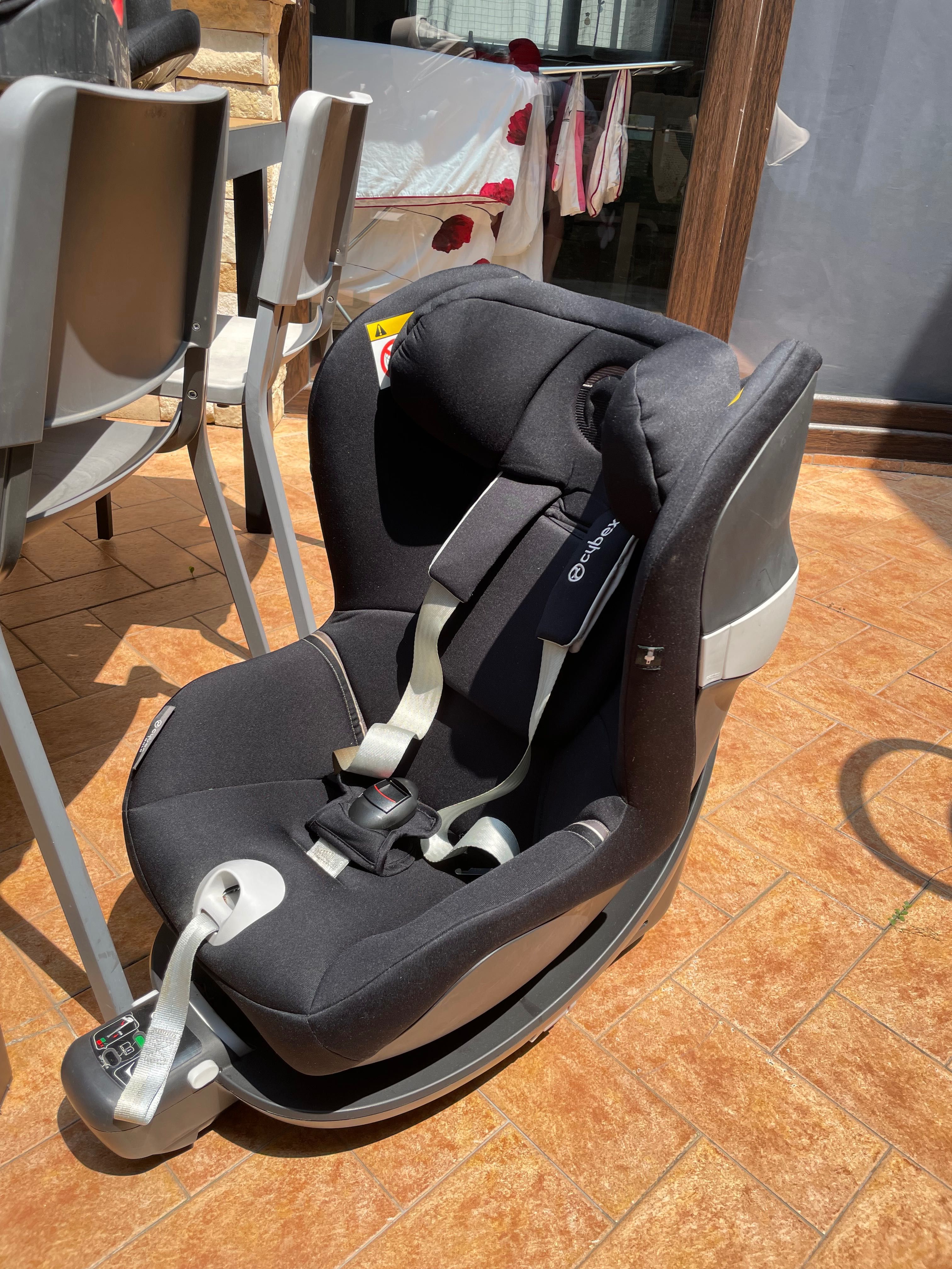 Scaun auto Cybex Sirona M2 i-Size cu baza Isofix