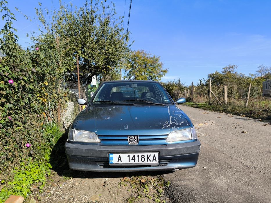 Продавам "Пежо 306"