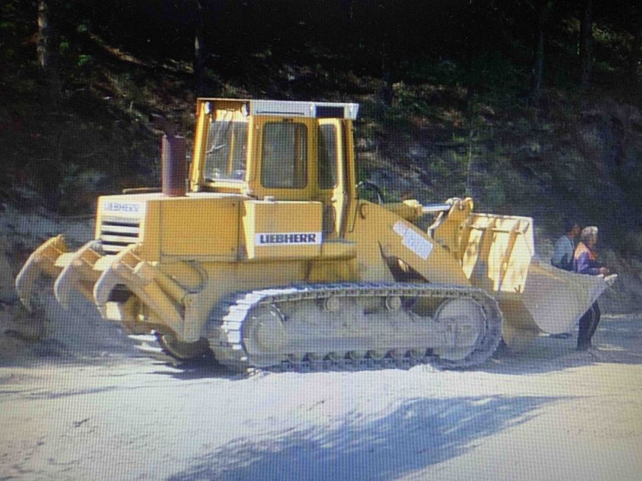 Булдозер Липхер има нужда от ремонт