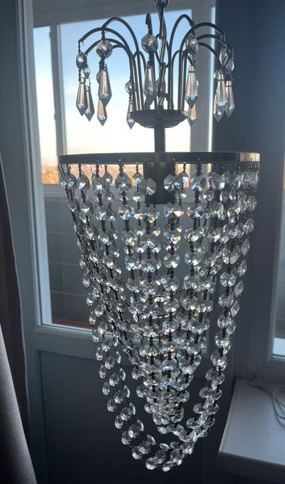 Продам люстру стекло.