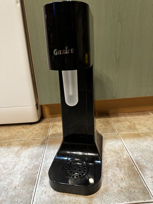 Gaziro машина за приготвяне на газирана вода