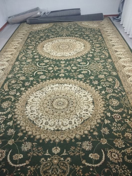 Ковёр срочно продаю