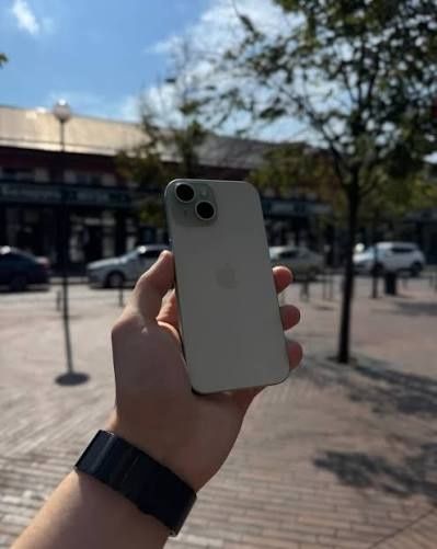Iphone 15 128gb.