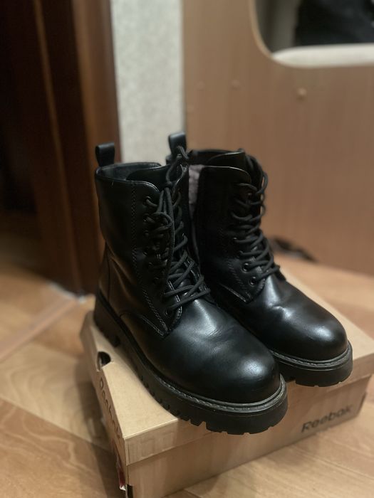 Теплые зимние ботинки