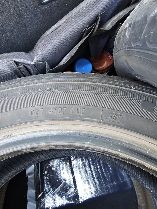 Set de anvelope de vara 205/55/R16