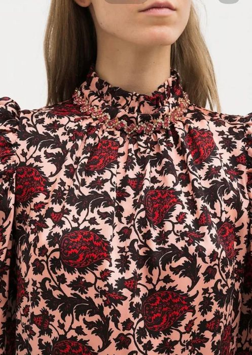 Sandro  рокля оригинал