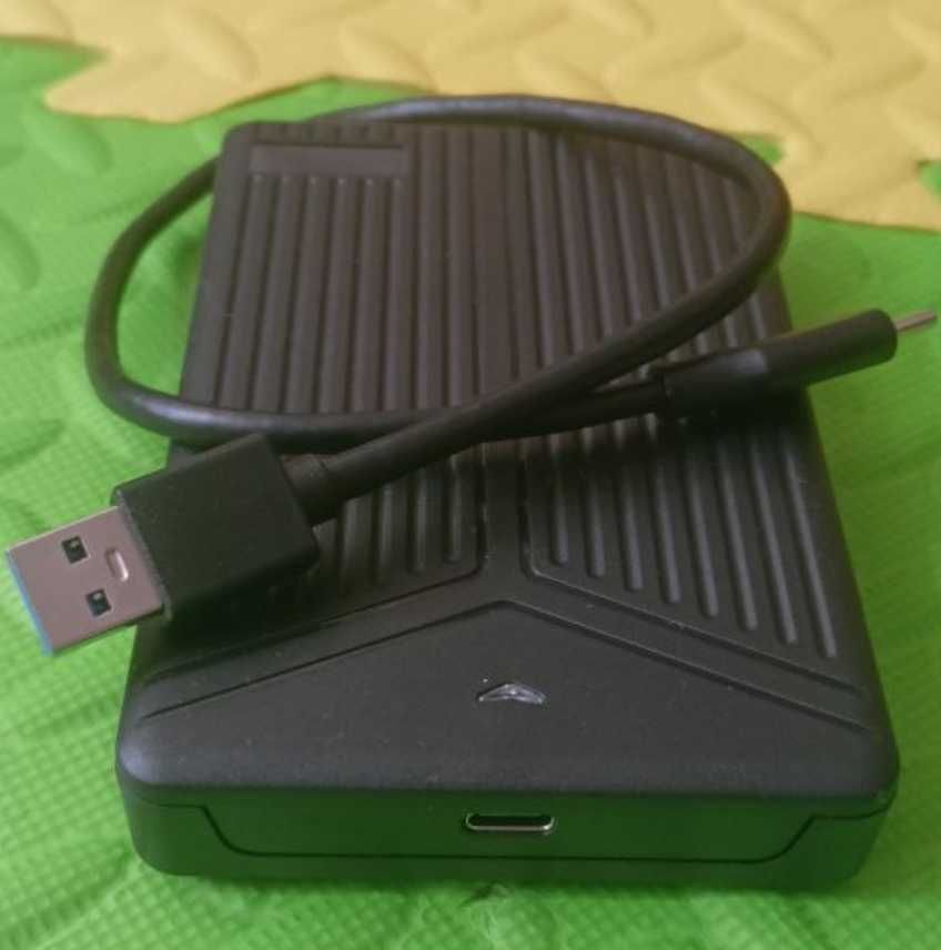 Внешний жесткий диск 2 ТБ (HHD) Toshiba USB 3.0