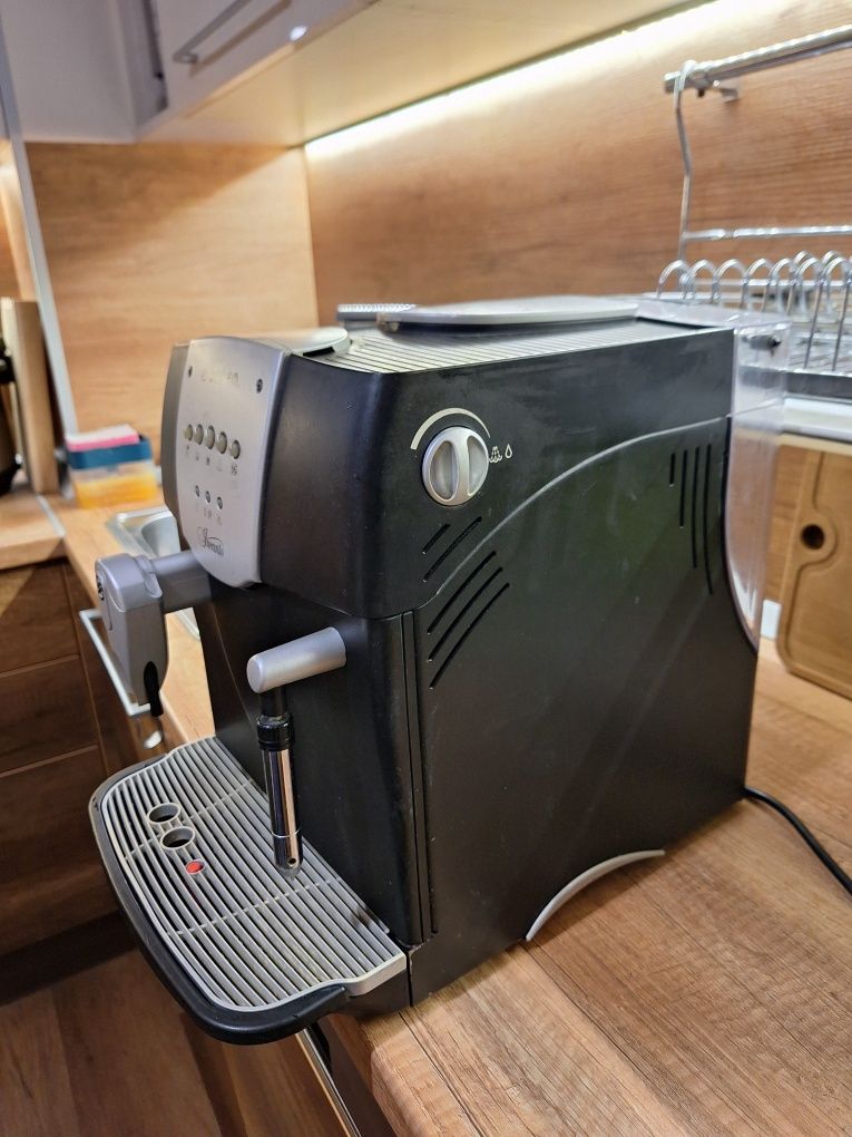 Кафе автомат Philips Saeco Incanto