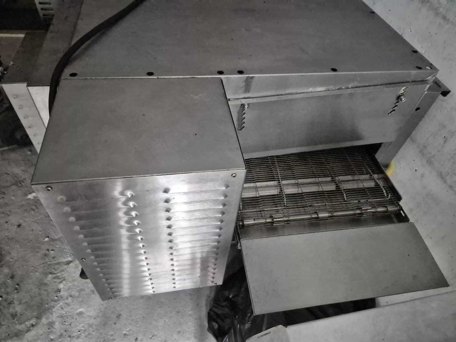 Cuptor Gaz Pentru Covrigi/Pizza (Zanolli Synthesis 06/40V)
