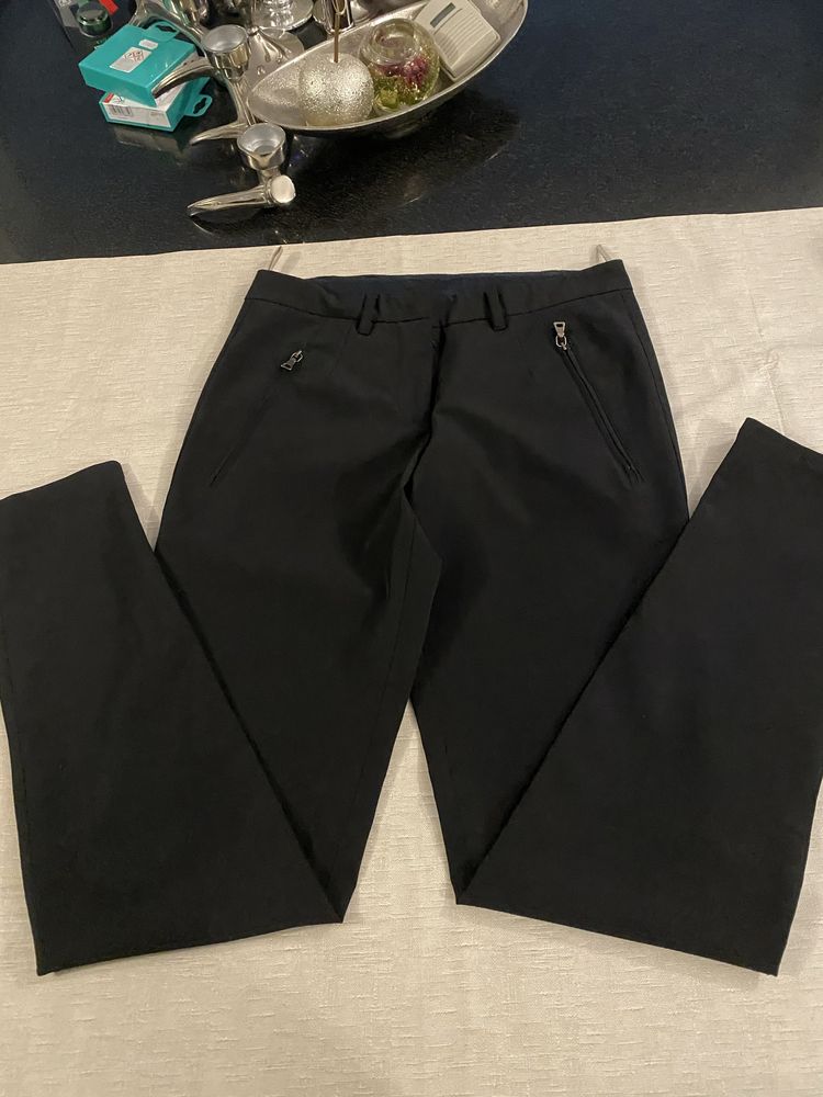 Pantaloni  Prada, dama. Blugi Guess, dama