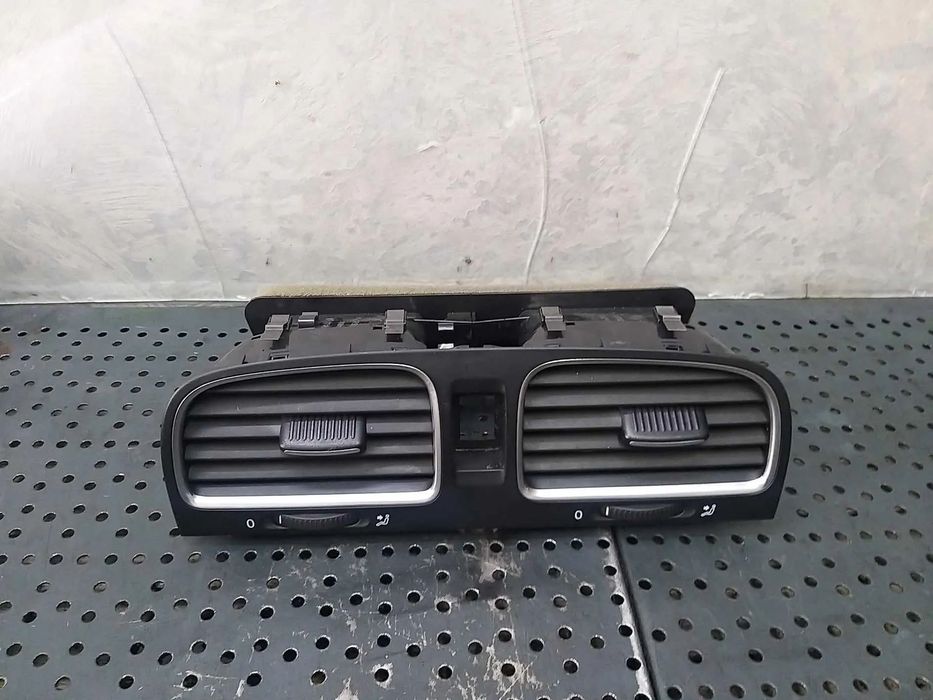 Grile centrale bord vw golf 6 5k 5k0815735 5k0815736