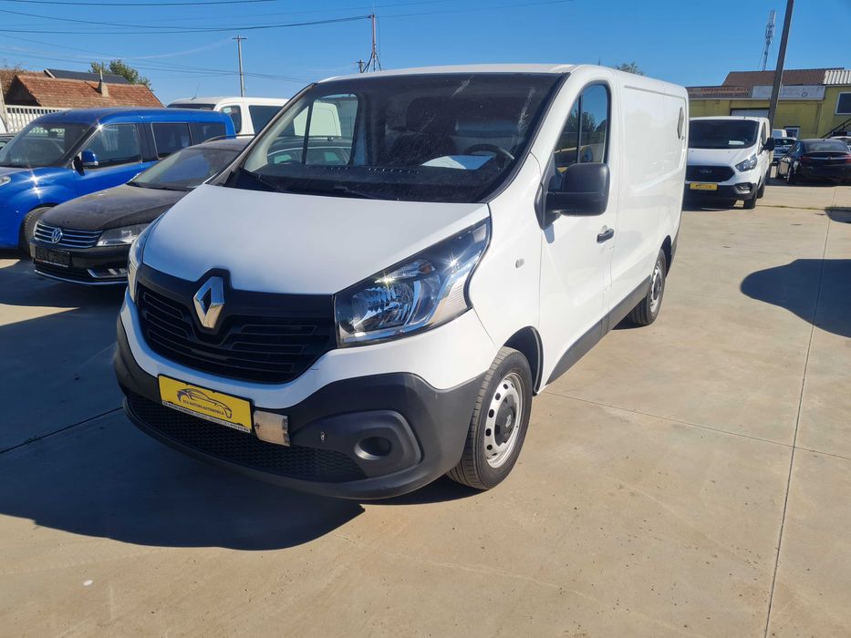 RENAULT TRAFFIC 1.6 DCI  an 2019 142.000 km cash sau rate fixe