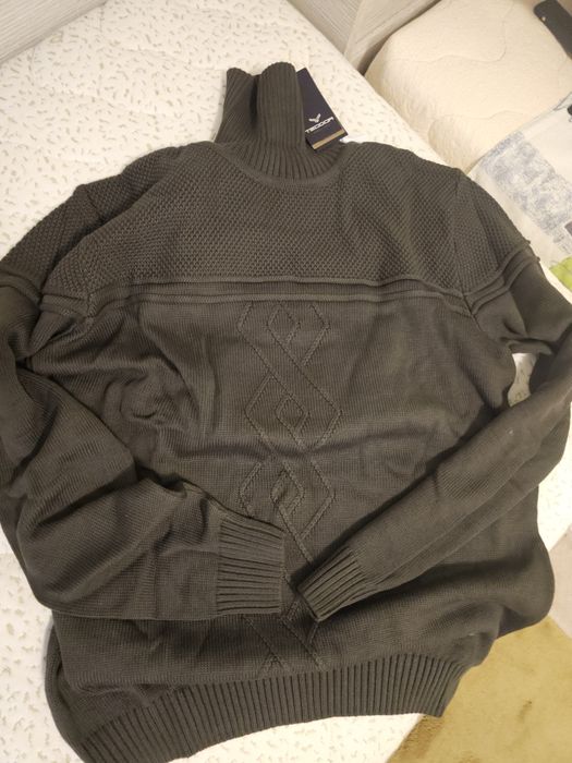 Дълъг и къс ръкав фанели Теодор, нови!