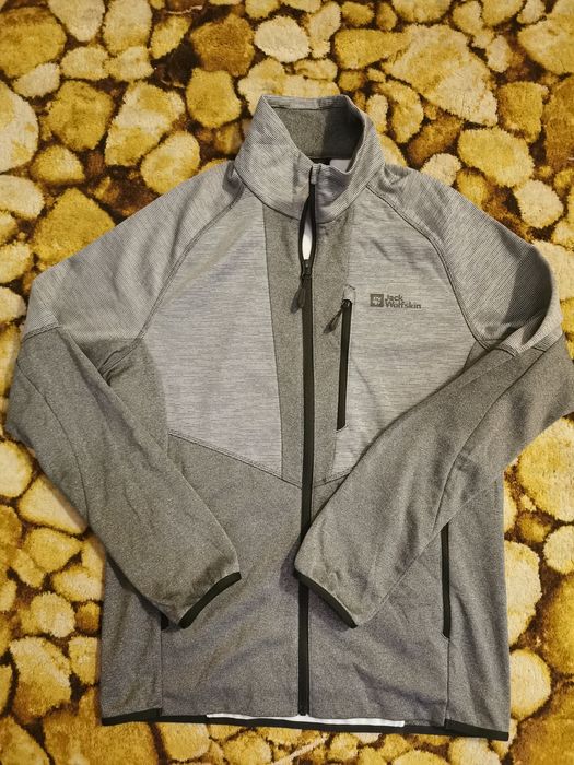 Polar Jack Wolfskin M arcteryx patagonia salewa mammut la sportiva