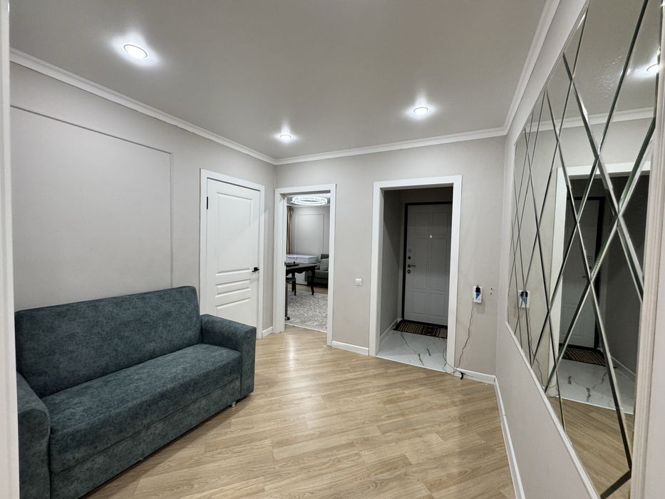 Продаётся 4 комн. кв - мкр.Степной-4, дом 12