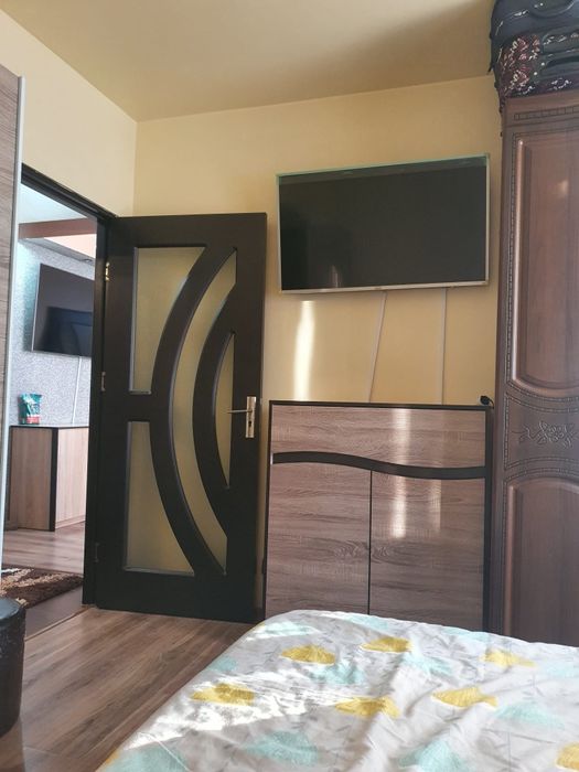 Ofertă ,Apartament  micro4 mobilat.