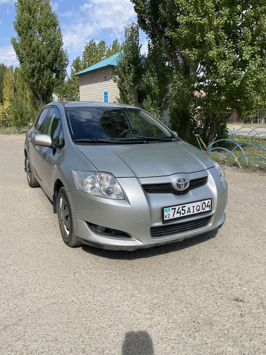Toyota Corolla 150 хэтчбек. Toyota auris 2008. Тойота королла. Аурис