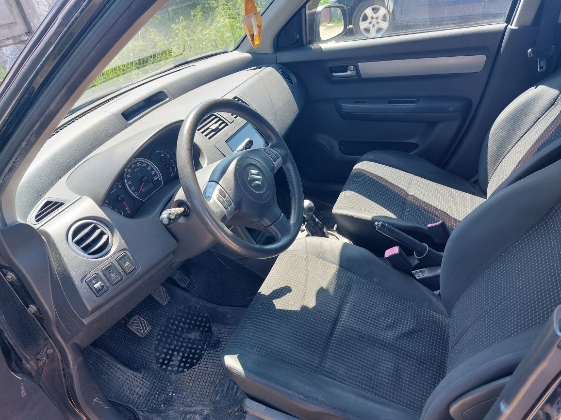 Suzuki Swift 1.5 (2005)