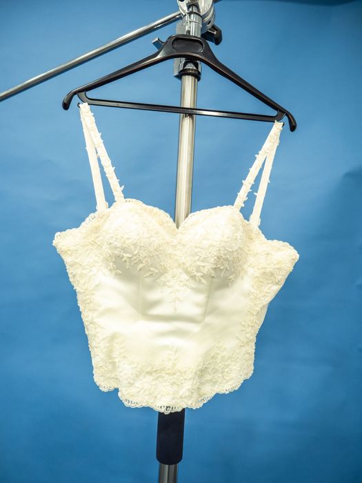 Vând Rochie de Mireasă