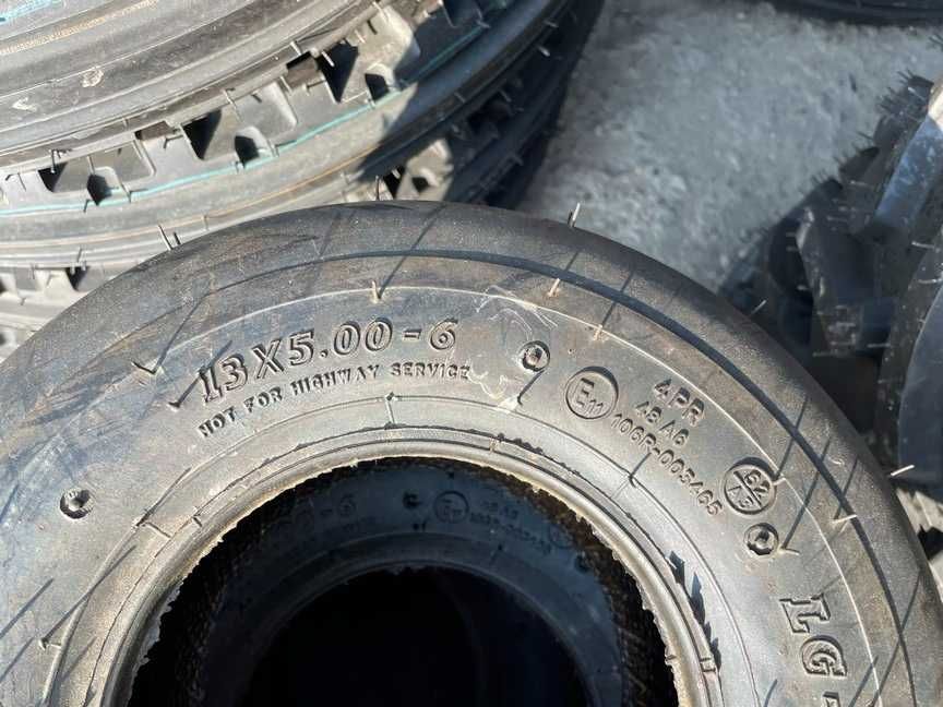 Anvelope noi 13x5.00-6 marca BKT pentru  tractor de gazon