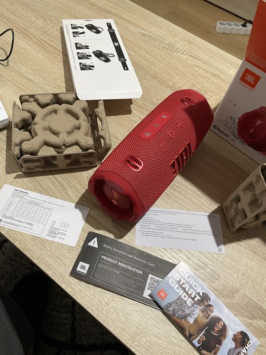 JBL Charge 6 - чисто нова с гаранция към JBL