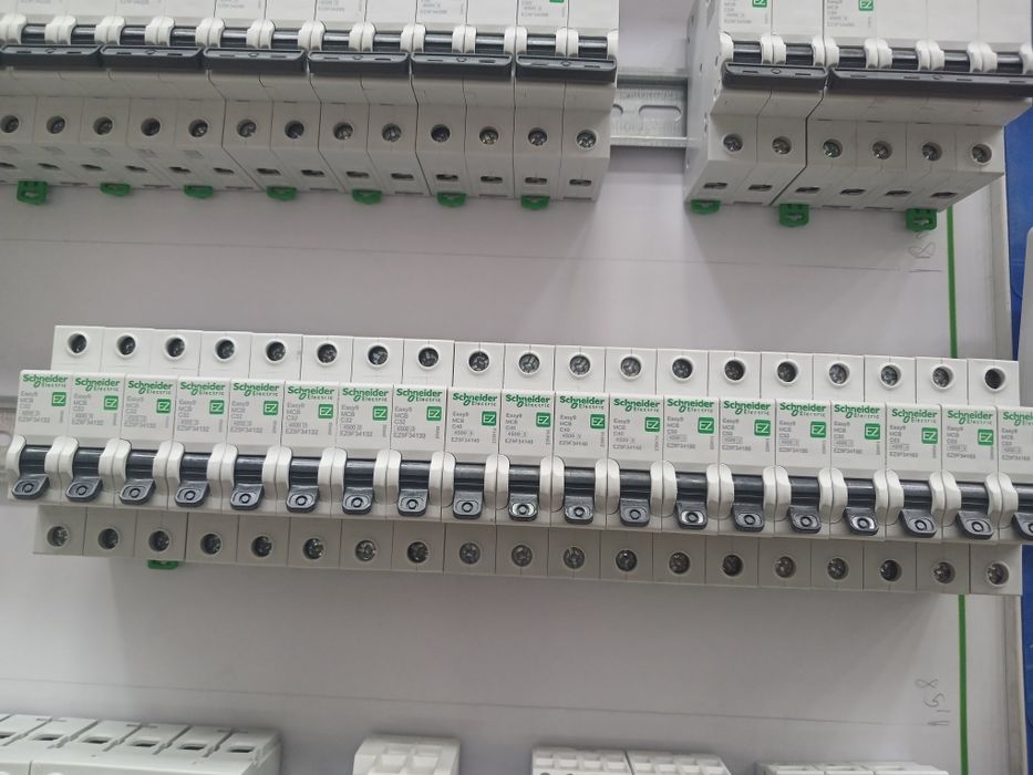 Turli xildagi shitlar,kabellar, premium sifatli hamyonbob avtamatlar