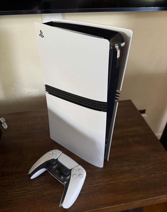 Конзола PlayStation 5 Pro, Digital Edition (PS5), 2TB SSD, Wh