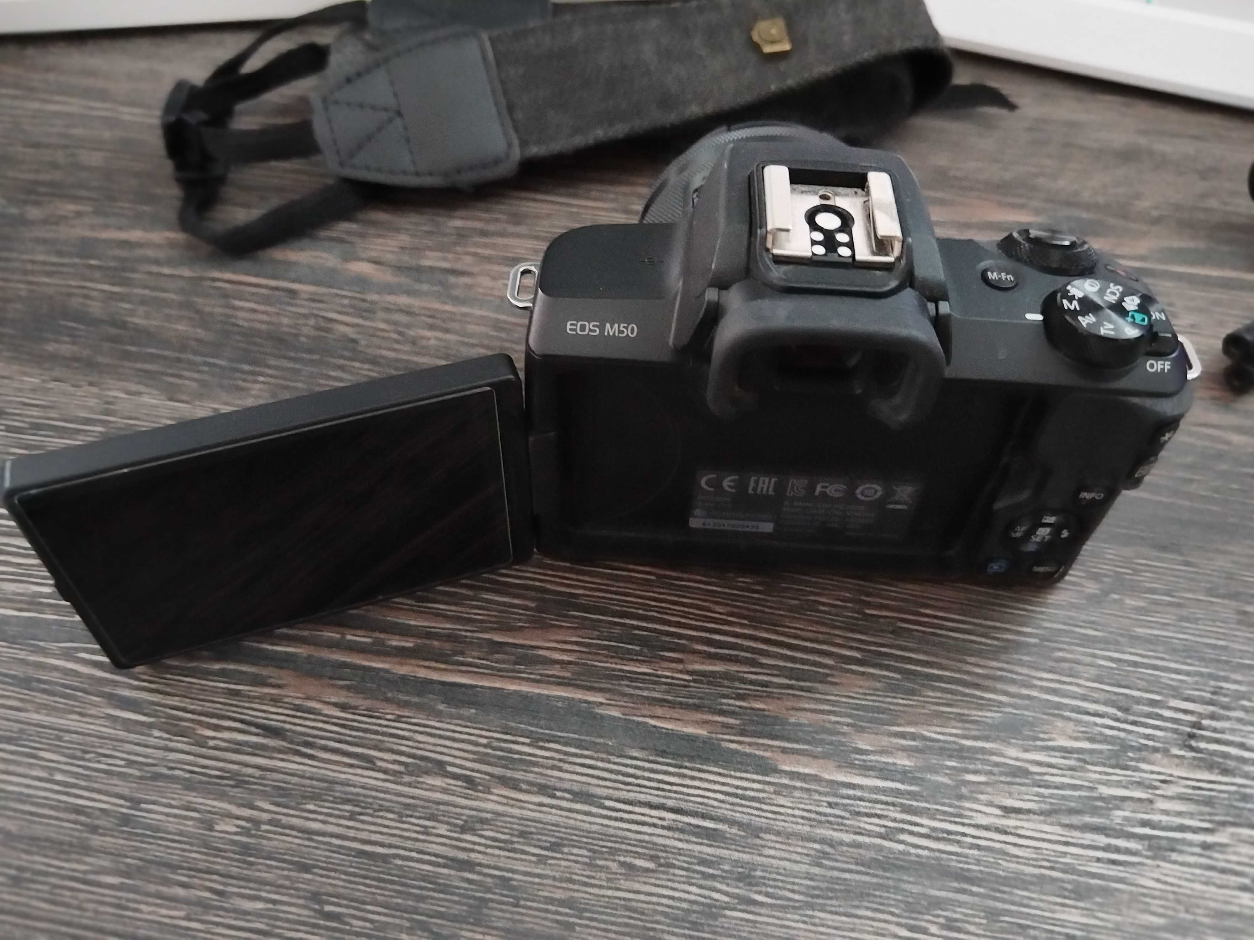 Canon M50 + аксесоари - крайна цена - 650лв
