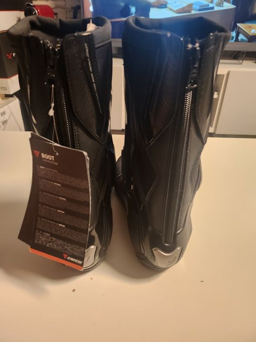 Dainese Torque D1 Out