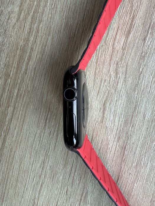 Продавам: Apple watch S10 cellular в гаранция А1.